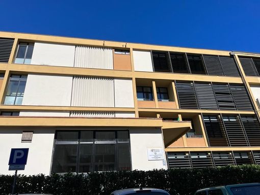Sta meglio la donna caduta dalle scale all'Einaudi: è stata dimessa dal pronto soccorso Sta meglio la donna caduta dalle scale all'Einaudi: è stata dimessa dal pronto soccorso