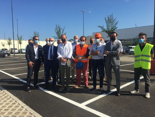 Il sopralluogo di Comune e proprietà: il supermercato il primo al via