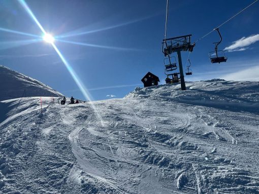 Fine settimana sugli sci nelle stazioni del Vco: da San Domenico a Val Vigezzo e Formazza, tutti gli impianti aperti Fine settimana sugli sci nelle stazioni del Vco: da San Domenico a Val Vigezzo e Formazza, tutti gli impianti aperti