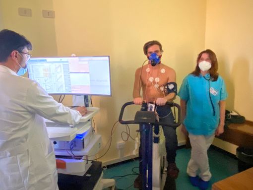 Un dono per aiutare a fare sport chi convive con cardiopatie congenite. «Questo apparecchio darà una vita piena a piccoli e grandi in cura al Del Ponte» Un dono per aiutare a fare sport chi convive con cardiopatie congenite. «Questo apparecchio darà una vita piena a piccoli e grandi in cura al Del Ponte»