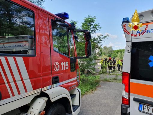 Varese, scontro tra auto in via Duino. Quattro i feriti, uno in gravi condizioni Varese, scontro tra auto in via Duino. Quattro i feriti, uno in gravi condizioni