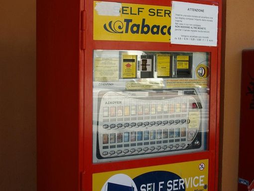 Bozza manovra: per sigarette e tabacco riscaldato 10 centesimi in più a pacchetto Bozza manovra: per sigarette e tabacco riscaldato 10 centesimi in più a pacchetto