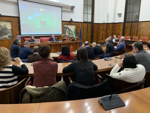 Un momento della riunione del tavolo al Ministero sulla crisi di Meta System