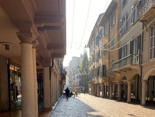 Covid ed economia, incontro tra Amministrazione e commercianti