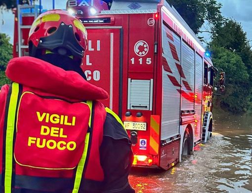 Un anno impegnativo per i vigili del fuoco: «In provincia di Varese oltre 8.500 interventi di soccorso»