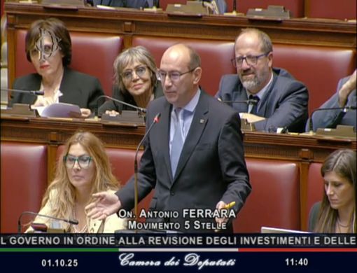 Ferrara (M5S): «PNRR, rimodulazione è un taglio mascherato: Varese merita trasparenza e risultati»