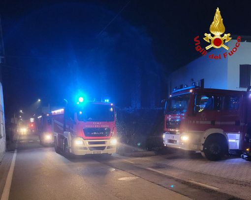 I vigili del fuoco sul posto I vigili del fuoco sul posto