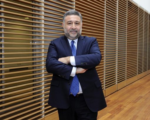 Rosario Rasizza. Nella foto sotto, Marina Crespi Rosario Rasizza. Nella foto sotto, Marina Crespi