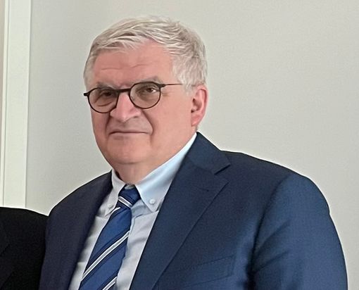 L'INTERVISTA. Claudio Grillo: «Voglia di stare insieme e giocarsela, è questa la magia della Busto Pallanuoto. Tifosi, venite a condividerla con noi»