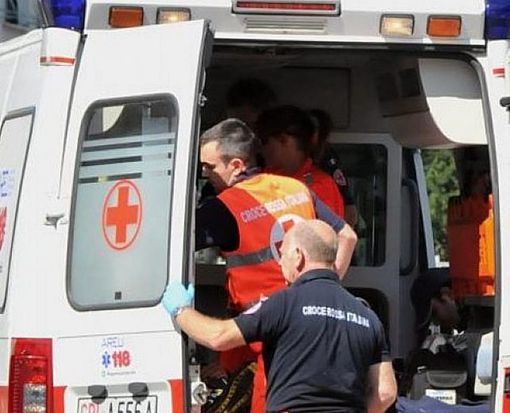 Donna investita in via Monte Grappa, paura a Gorla Minore