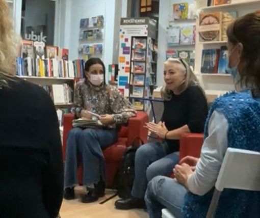 «Guardiamo il mondo con gli occhi degli animali». La dottoressa Pais emoziona Busto «Guardiamo il mondo con gli occhi degli animali». La dottoressa Pais emoziona Busto