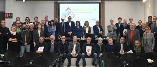 Il CdA dell'ATL del Cuneese con i Soci presenti all'Assemblea del 29 aprile 2024
