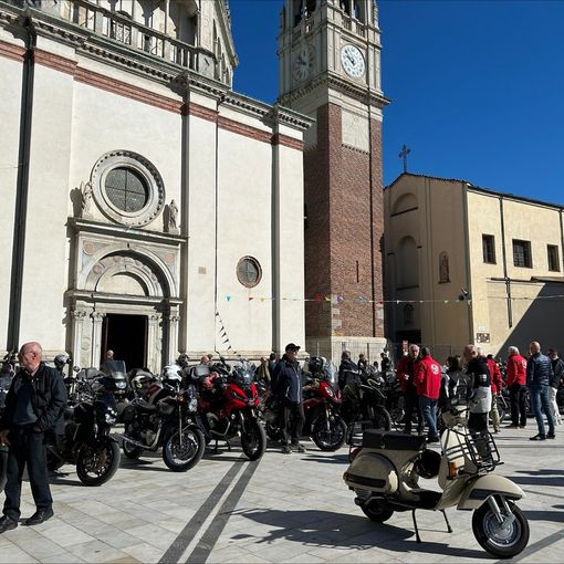 FOTONOTIZIA. Il Moto Club Bustese spegne 102 candeline