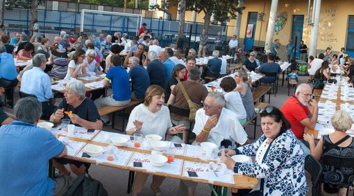 In 200 alla pastasciutta antifascista di Busto