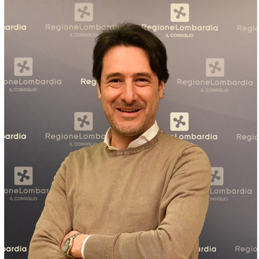 Il consigliere regionale Licata aderisce a Forza Italia: «Al primo posto le cose da fare per la Lombardia»