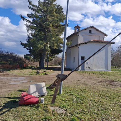 Pali pendenti a Madonna in Campagna, interminabile agonia