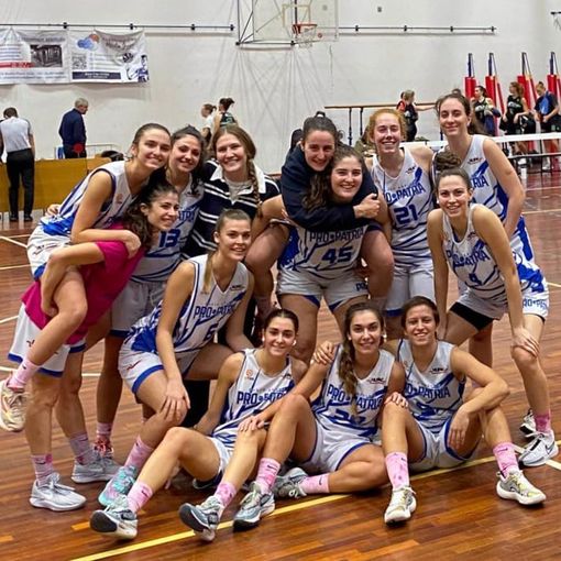 Beffa sulla sirena, la Pro Patria cade ancora e dice addio ai playoff
