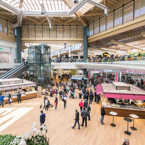 Maxi furto al centro commerciale di Arese: tre romeni arrestati con 3.000 euro di merce rubata