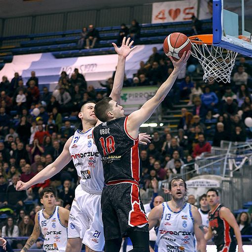 Basket, serie B: Legnano conquista una vittoria sofferta a Capo D'Orlando (61-57)