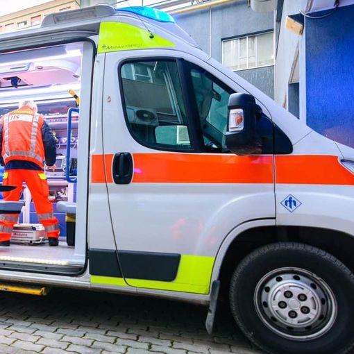 Marnate, 83enne investito in strada: trasportato in ospedale
