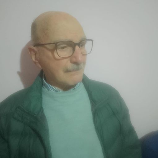Nonni che narrano la storia”: Massimo Madella, il pedagogo che riscopre il valore educativo della memoria