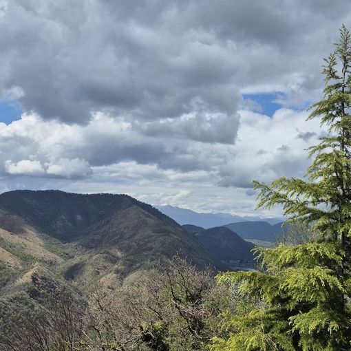 A parte la parentesi tra domani pomeriggio e giovedì, sono i giorni giusti per una gita in collina o in montagna A parte la parentesi tra domani pomeriggio e giovedì, sono i giorni giusti per una gita in collina o in montagna