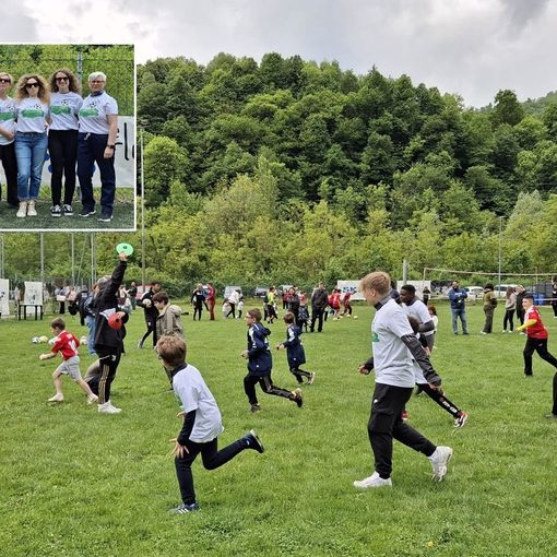 Un momento di gioco nel centro di Juventus One, nel riquadro la delegazione LookAut - Awareness is not enough