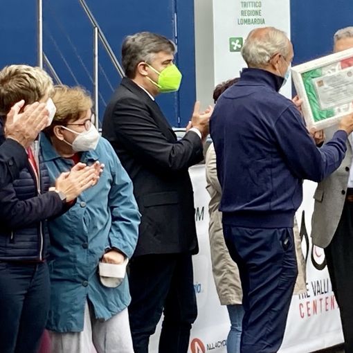 Alla memoria di Pietro Magistrelli: lo scambio di doni tra Anffas e “Binda” alla Tre Valli Varesine