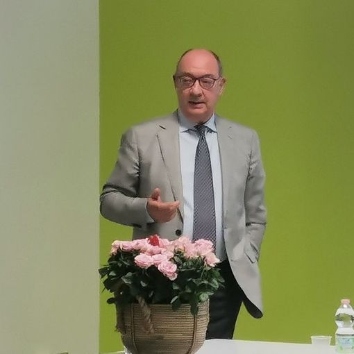 Il professor Benevento - Foto pagina Fb Asst Valle Olona