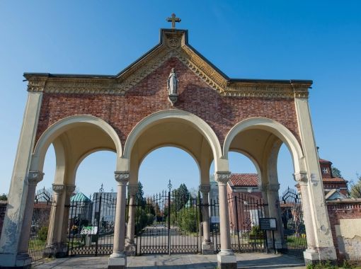 Castellanza: il cimitero chiude, si liberano 20 loculi