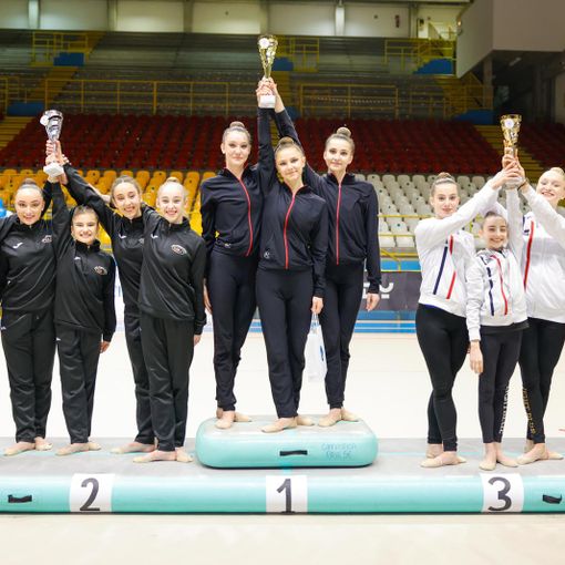 Oro al campionato nazionale di ginnastica ritmica per la Moderna Legnano
