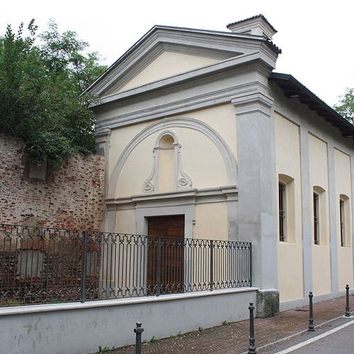 Giochi d’una volta e musica nella chiesetta della Cascina dei poveri