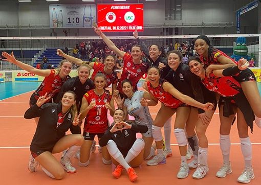Foto ufficiale Uyba