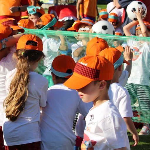 FOTO E VIDEO. Ai Fantagiochi 707 bambini per salutare in festa la scuola dell'infanzia