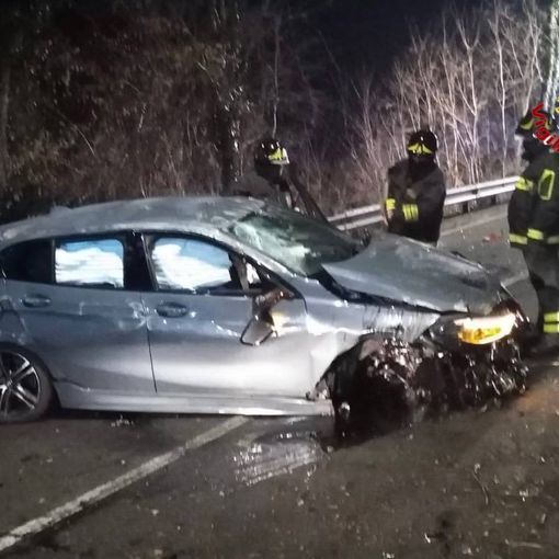 FOTO. Ribaltamento a Castiglione Olona, paura per un 32enne finito in ospedale