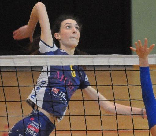 Chiara Landucci rinforza il reparto delle centrali (foto Pallavolo Anderlini)