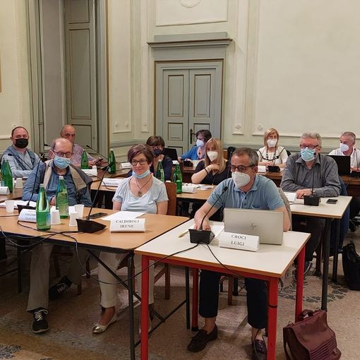 Castellanza, Cerini replica alla “mossa della minoranza: «Nessun motivo per abbandonare l'aula»