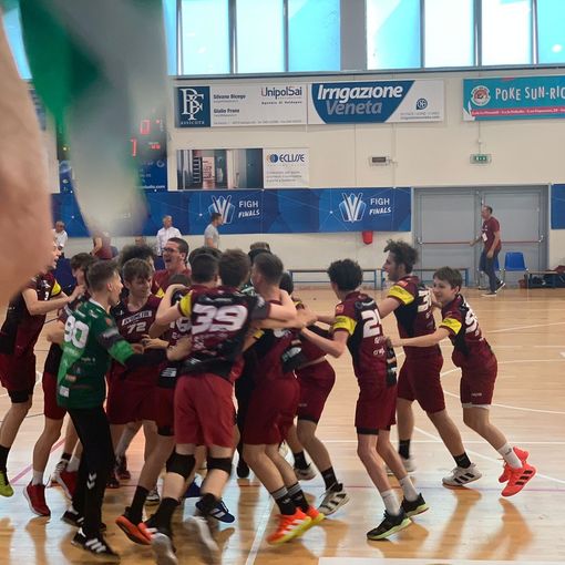 Pallamano Cassano: l'Under 17 trionfa alle finali Nazionali