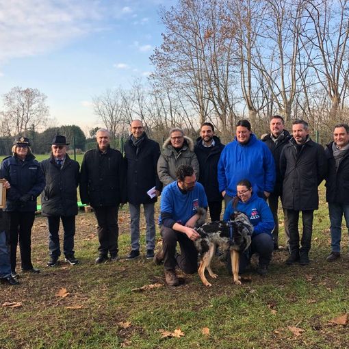 VIDEO Anche per i cani c’è il telefono azzurro