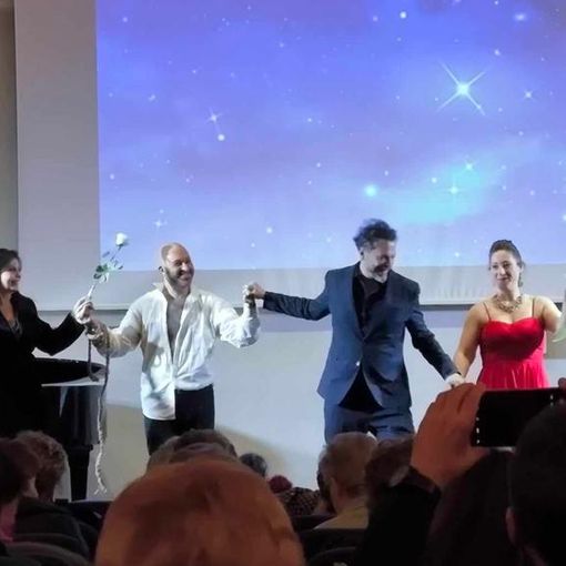 FOTO. La Compagnia Vittorio Tosto alla bacchetta di Mino Manni: un trionfo