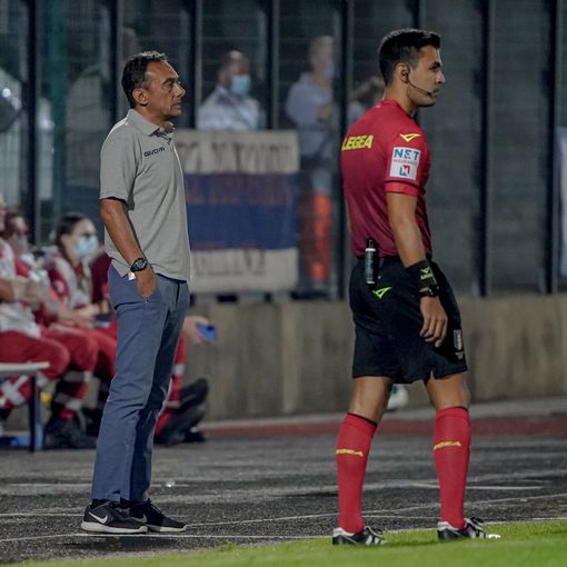 Luca Prina osserva i suoi tigrotti (foto Marco Giussani)