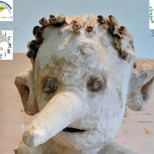 Il pinocchio tratto dal manifesto della mostra con i lavori di &quot;Più di 21&quot;. Locandina dello spettaolo in fondo all'articolo