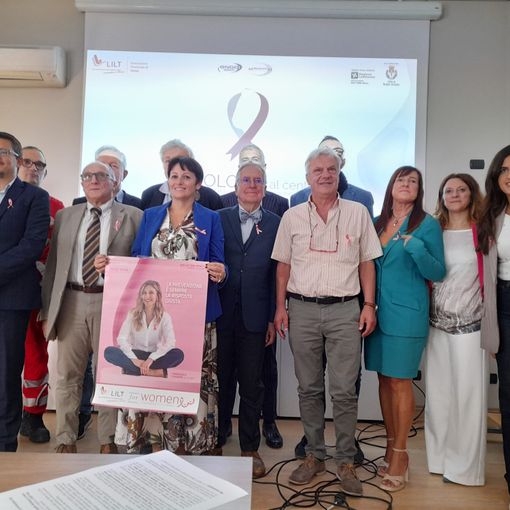 Presentazione di &quot;Senologia al centro&quot; 2023, a Busto Arsizio: sempre più attenzione al tema della prevenzione e della diagnosi precoce