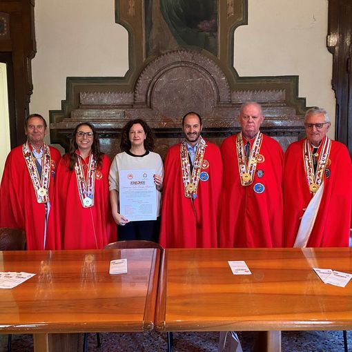 Il vicesindaco Manuela Maffioli e il Magistero dei Bruscitti