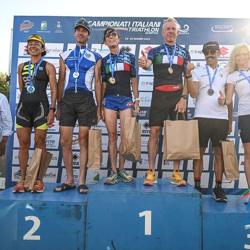 Grandissima Stefania Moneta: la bustocca oro agli Italiani di Triathlon