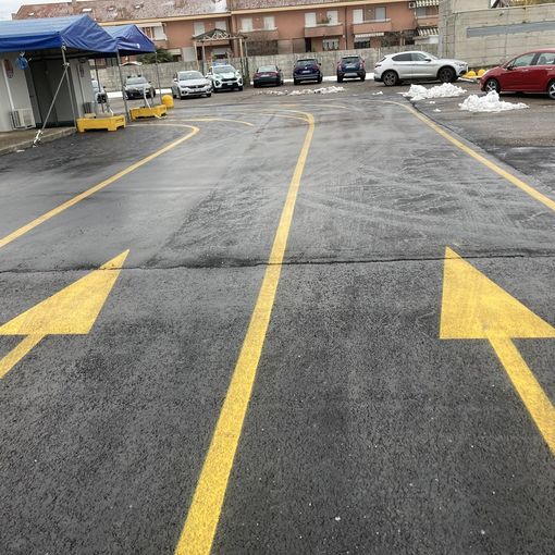 FOTO E VIDEO. Tamponi drive through a Gorla Maggiore, è tutto pronto. Almeno 500 test al giorno