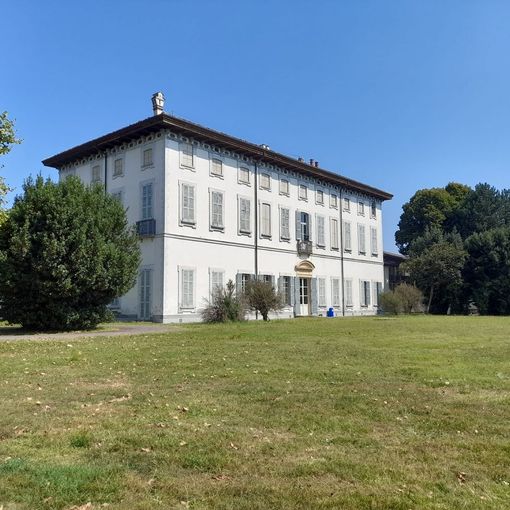 Villa Oliva - Lato Magana