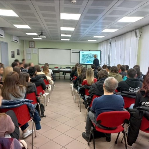 L’operatività doganale illustrata agli studenti dell'Ite Tosi