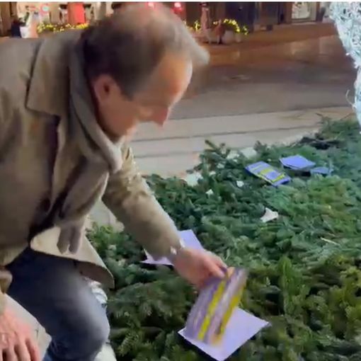 Un'immagine del video del sindaco