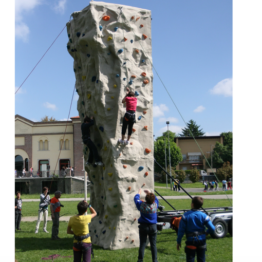 Sulla “vetta” di Busto Arsizio per i 100 anni del Cai